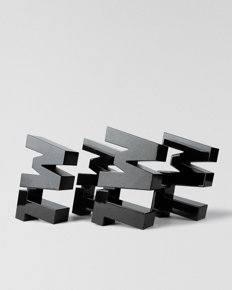 TextilWirtschaft Forum Award 2026 Trophäe schwarze TW Typografie 2