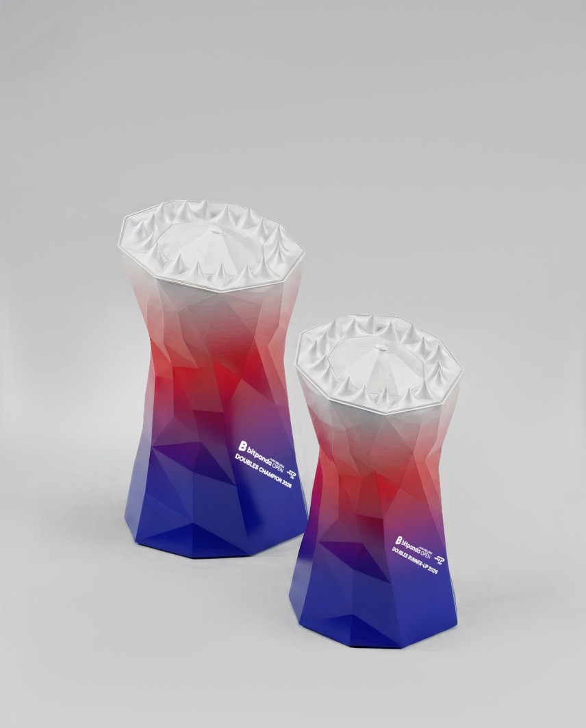 Bitpanda Hamburg Open Trophy 2026 designed and manufactured by Sustain Awards